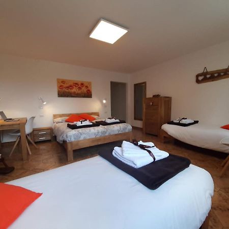 B&B La Casa Di Loretta Paderno Экстерьер фото